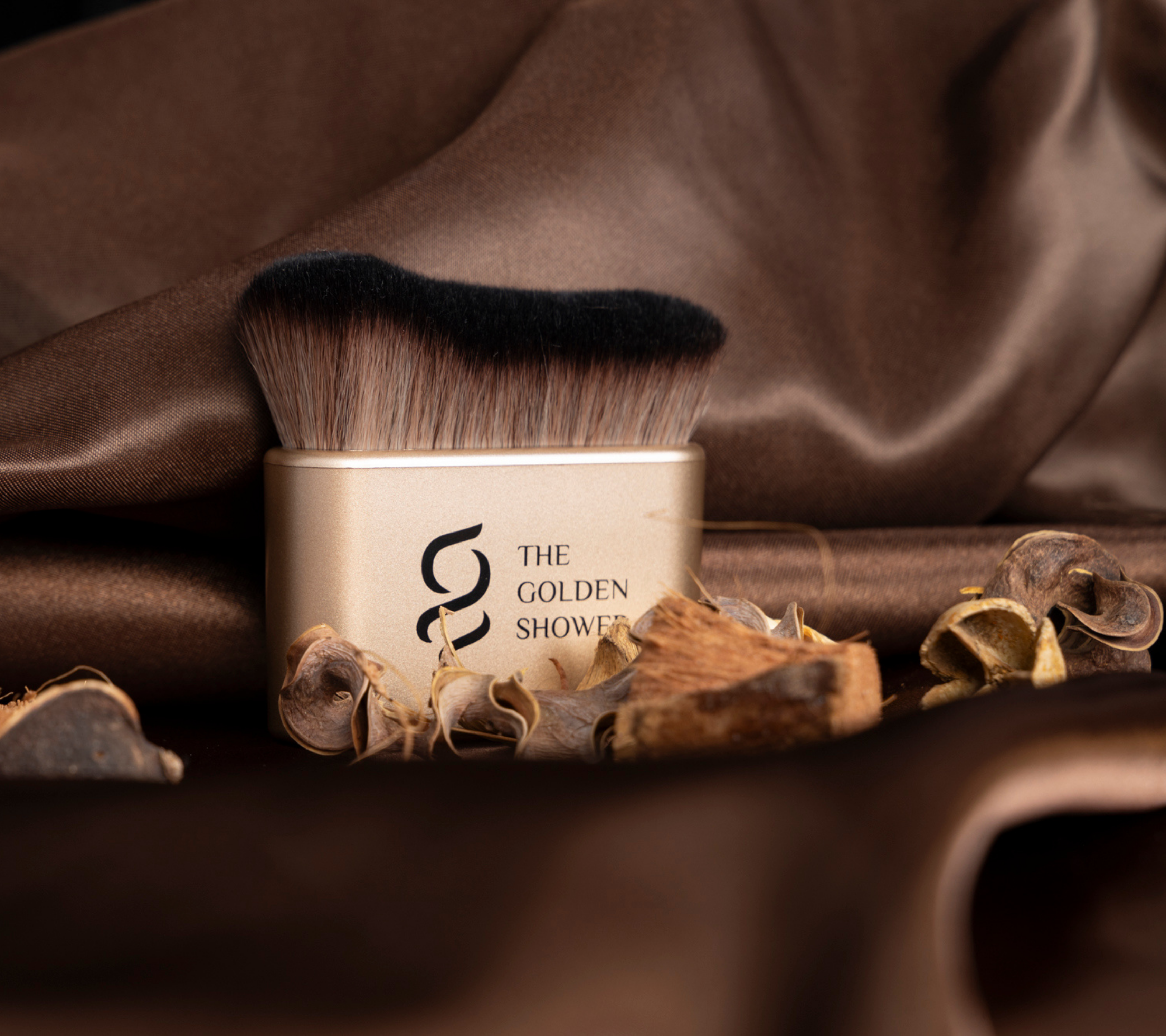 SELF TAN BRUSH + SELF TAN + BODY CREAM KIT